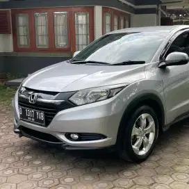 HONDA HR-V E 2016 Automatic
Low KM 70.000