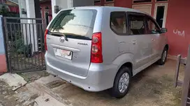 Daihatsu Xenia 2010 Bensin