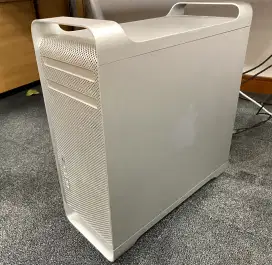Mac Pro Powerful~ Jangka Panjang.VGA 8Gb. 32Gb. 1TB+SSD 256. Like New