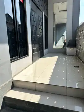 DIJUAL RUKO DAN RUMAH 3 LANTAI DI KIARACONDONG