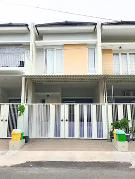 Rumah Rungkut Asri Timur Surabaya Timur