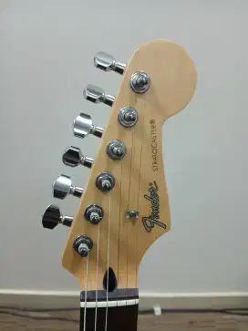 Fender Guitar Stratocaster ST-STD Made In Japan Hitam Tahun 2012 HSS
