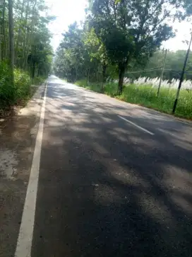 Tanah akses jalan Raya