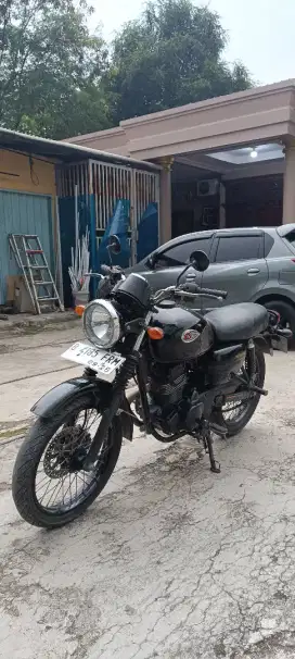 [Jual] Kawasaki W175 SE 2018 Surat Lengkap