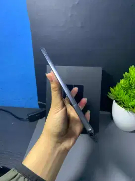 SAMSUNG Z FOLD 5 5G RAM 12/256GB ORIGINAL SEIN NORMAL 

TAMPILAN MEWAH