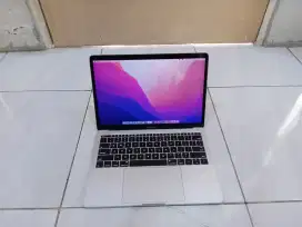 Macbook Pro 13 A1708 - 2017 Core i5 Ram 8gb Ssd 256gb Backlight