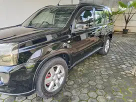 Nissan X-Trail 2009 Bensin