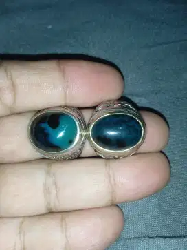 Dua batu bacan ring 8