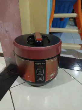 Jual, Rice Cooker merk Yongma.