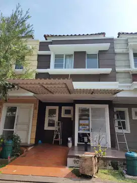 Dijual Rumah Minimalis 2 lantai Cluster Amarilo Village Gading Serpong