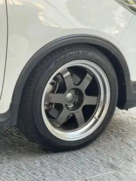 Velg replika innova reborn R18 volkrays TE37v ban yokohama