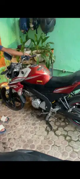 For sale yamaha Vixion 2014