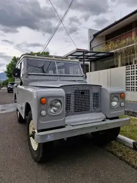 Land Rover Series 3