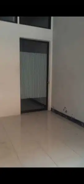 Disewakan Ruko Este Square MERR