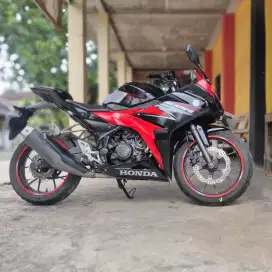 Honda CBR 150 R AB $leman