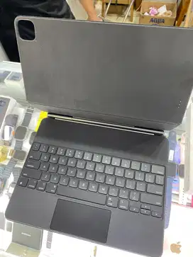 Magic keyboard 12.9 inch mulus no minus lengkap box