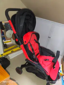 Stroller bayi kokoh mulus