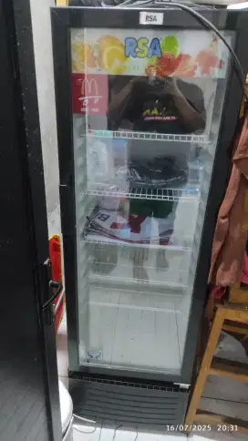 Di jual murah showcase pendingin