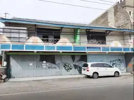 Ruko dan gudang 2 lt strategis pinggir jl raya