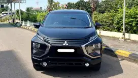 Mitsubishi xpander exceed 2019 hitam matic