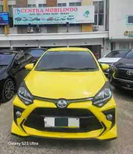Agya GR 1.2 MT 2022 kuning istimewa dp 18 jt
