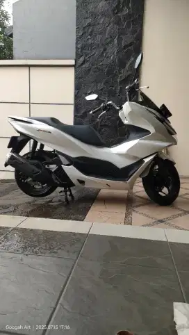 HONDA PCX-160 ABS. Tangan-1, Low Km. Mulus Ori Lengkap