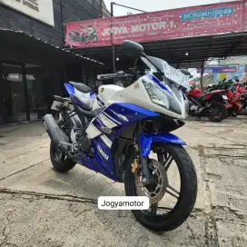 Yamaha R 15 km 2 ribu 2014