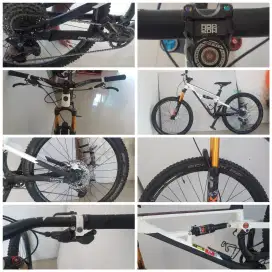 Sepeda Polygon siskiu d5 size M 27.5