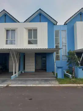Rumah 2 Lantai Catriona Suvarna Sutera Tangerang 1K90005J