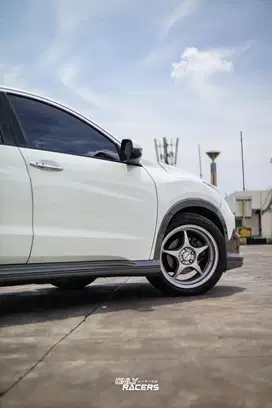Velg Enkei Tulang R18