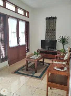 Rumah di ciwaruga gegerkalong siap huni