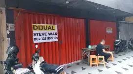 DIJUAL TOKO STAND TEMPAT USAHA PUSAT KOTA jln.Tunjungan no.14.