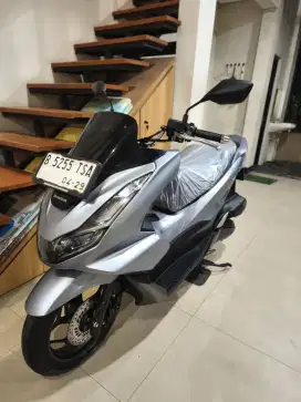Bissmillah dijual motor Honda PCX 160cc 2024