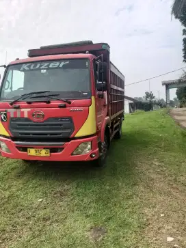 Hino nissan kuzer bak besi central tahun 2018