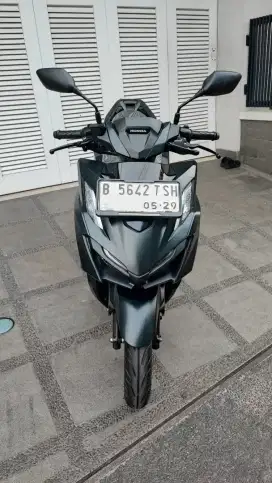 Honda Vario 160 CBS kondisi mulus dan terawat!