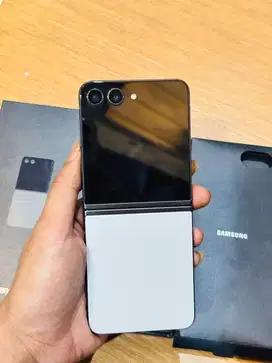Samsung Z Flip 5