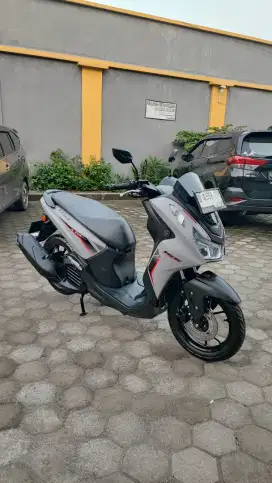 Yamaha Lexi 155 LX