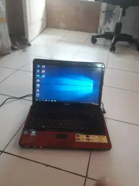 TOSHIBA intel core i3