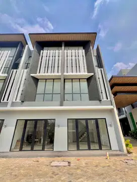 Jual Ruko siap huni pinggir jalan Jagakarsa Jakarta selatan