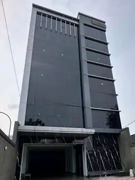 Dijual Gedung Baru 4,5 Lantai Lokasi Strategis di Cawang Dekat Tol