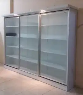 Lemari untuk penyimpanan tas kekinian