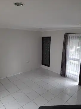Jual Cepat Rumah Nyaman Summarecon Bandung Cluster Dayana