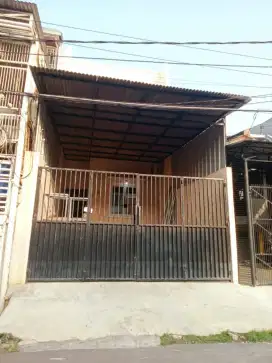 Rumah Taman Cosmos Jakbar 2 unit 296m2