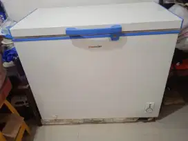Dijual Chest Freezer