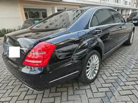 Mercedes-Benz S300 2011 Bensin