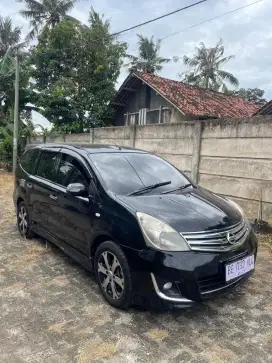 Dijual bu grand Livina XV ultimate matic tahun 2012 .