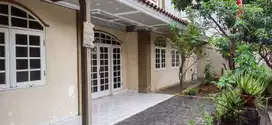 Dijual Rumah Tua Hitung Tanah di Kelapa Gading Permai Jakarta Utara
