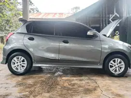 DIJUAL MOBIL DATSUN ABU ABU TUA METALIC