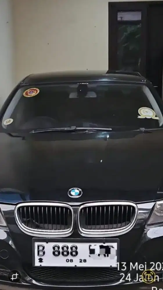 BMW 320i 2012 Bensin