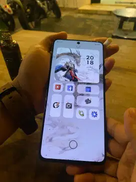 POCO F6 12/512GB
